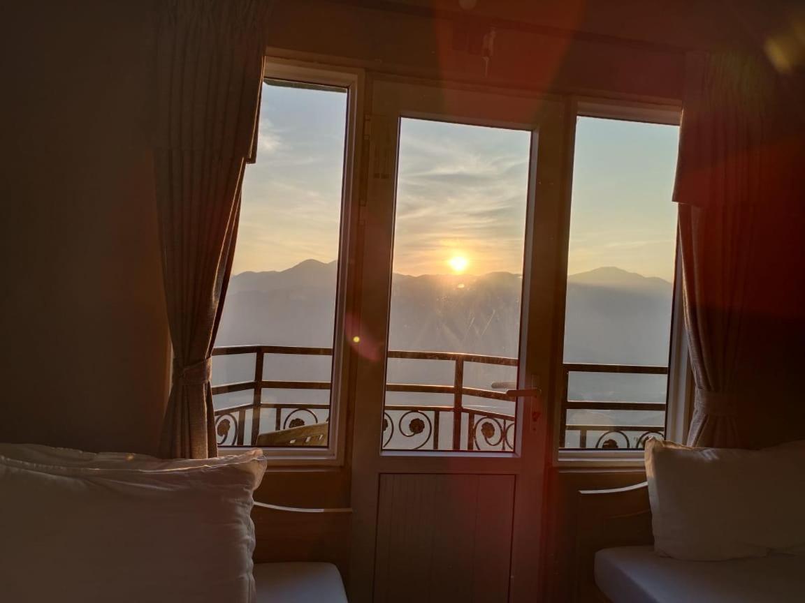 Hotel High Ground Inn Sarangkot Pókhara Exteriér fotografie